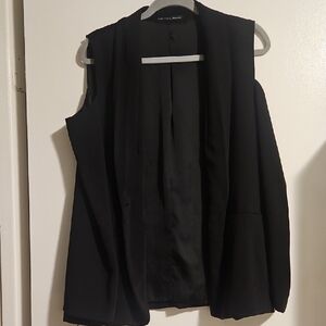 Harlowe & Graham Black Vest
